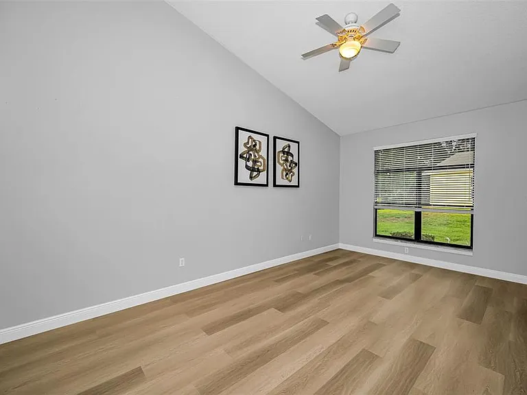 6240 Fairskies Dr — Photo 12