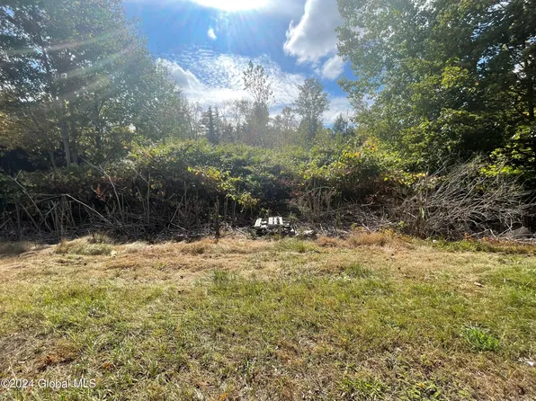 265 County Hwy 101, Gloversville, NY 12078