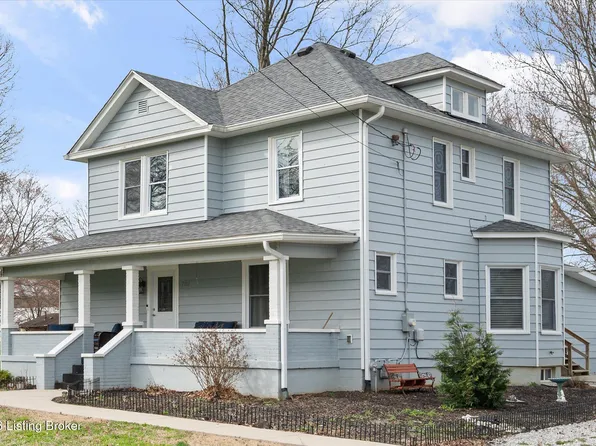 702 11th St, Carrollton, KY 41008