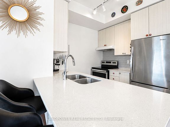 5th image of 8 Trent Ave #824