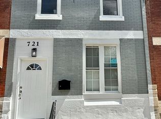 721 Upland St, Chester, PA 19013