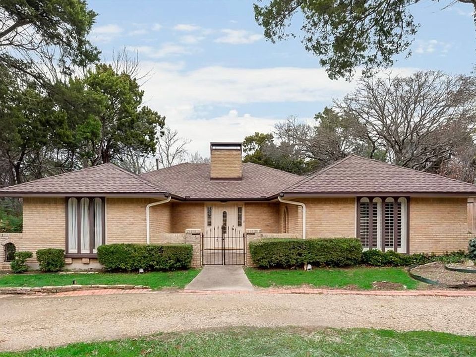 1st image of 619 Jellison Blvd