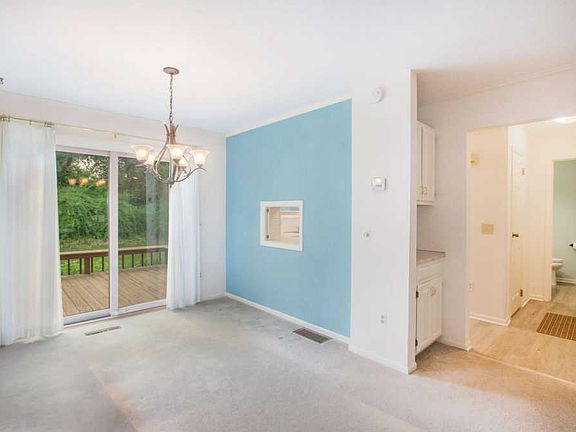 4th image of 772 Bradford Pl NE #0