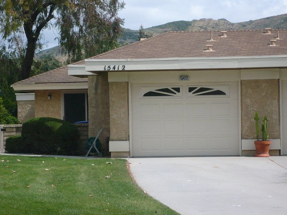 For Lease: 15412 Village 15, Camarillo, CA 93012