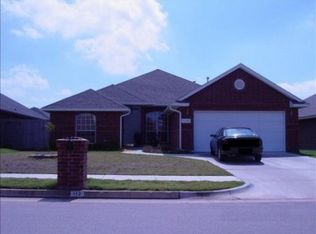 112 Springcreek Dr, Oklahoma City, OK 73170