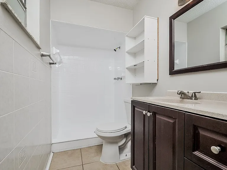 5927 Stokes Rd — Photo 17