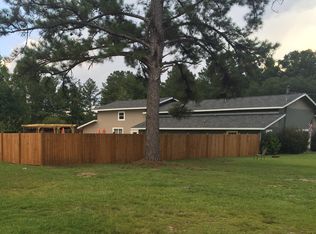 3402 Creek Rd, Vernon, FL 32462