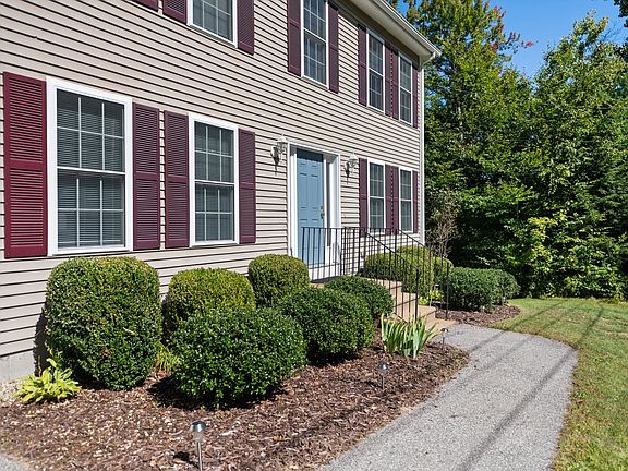2nd image of 112 Robieson Drive