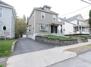 107 1st St, Scotia, NY 12302