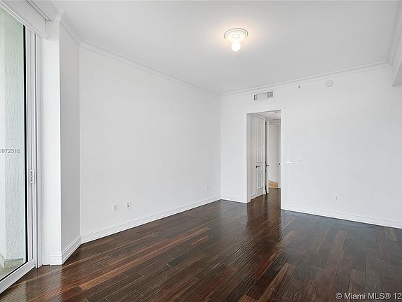 4th image of 16051 Collins Ave APT 2802