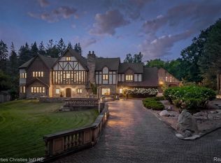 1540 Mill Race Race, Rochester Hills, MI 48306