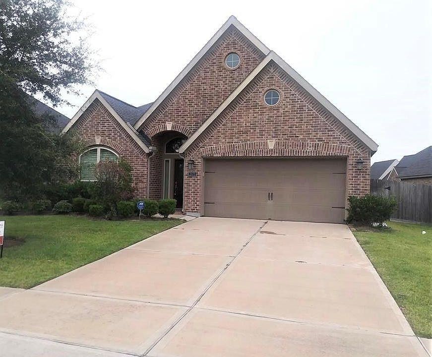 1st image of 2003 Palmetto Glen Ln