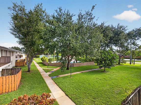 2nd image of 3404 Gardens E Drive #21B