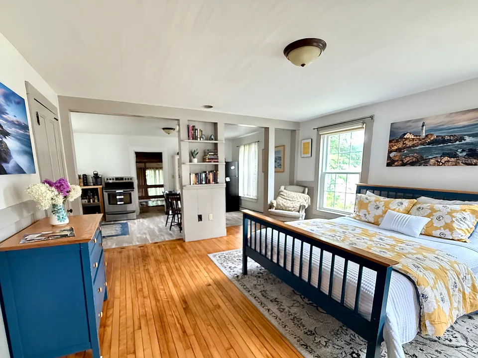 49 Elmwood Ave #2