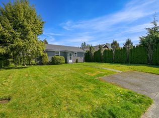 1056 Harrison Ave, Blaine, WA 98230