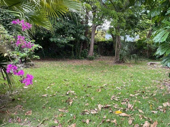 3448 Charles Ave, Miami, FL 33133