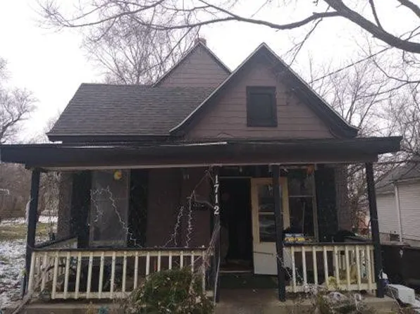1712 S Faraday Ave, Peoria, IL 61605