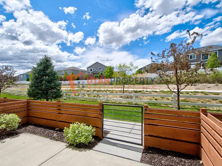 11026 S Harvest Pointe Dr — Photo 4