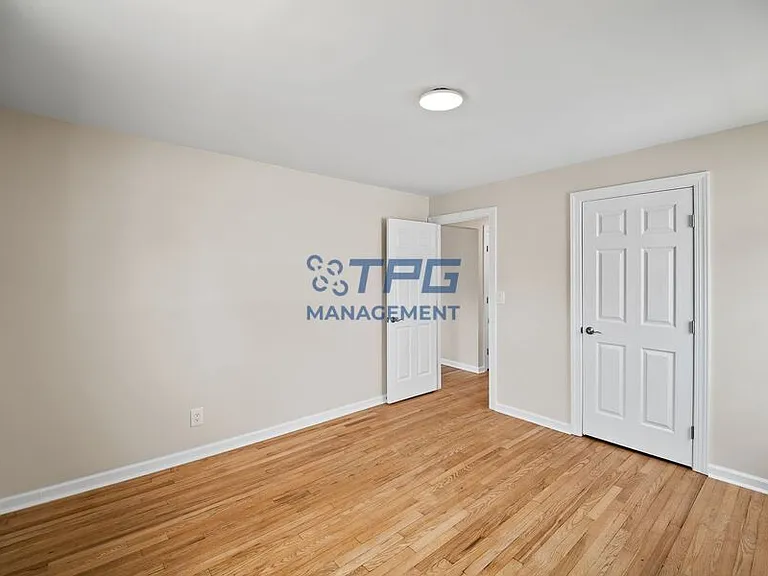 813 Union St — Photo 9