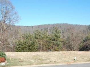 44 Driftstone Cir, Arden, NC 28704