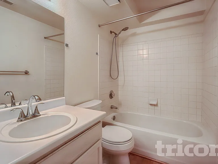 4650 Dooley Way — Photo 15