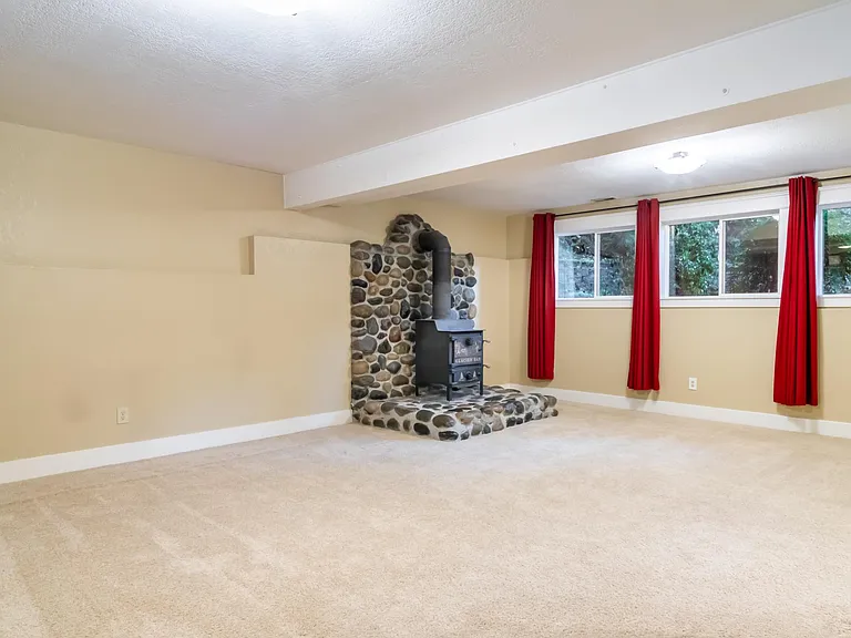 12840 NE 88th St — Photo 61