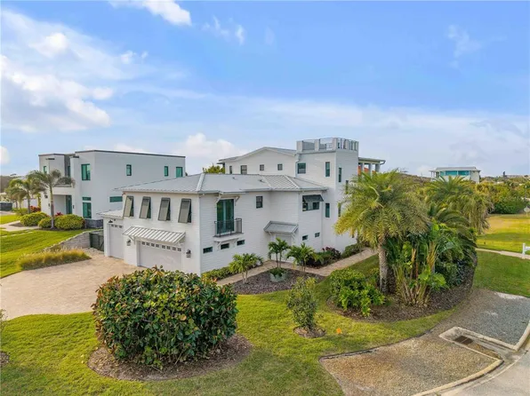 1 Mar Azul N, Ponce Inlet, FL 32127