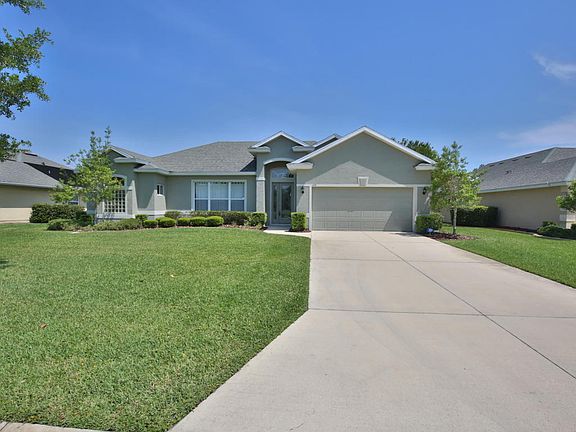 3rd image of 129 Black Hickory Way