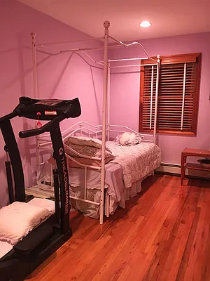 Rented by Compass | media 42