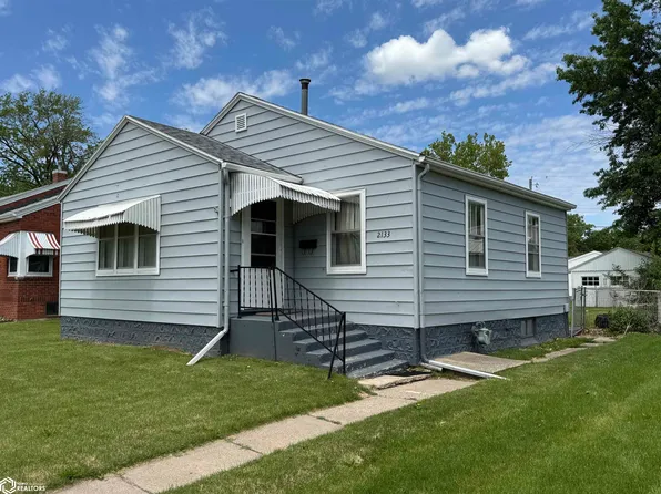 2133 Avenue E, Fort Madison, IA 52627
