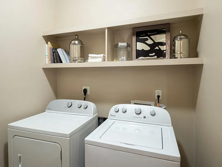 Elan Med Center — Photo 12