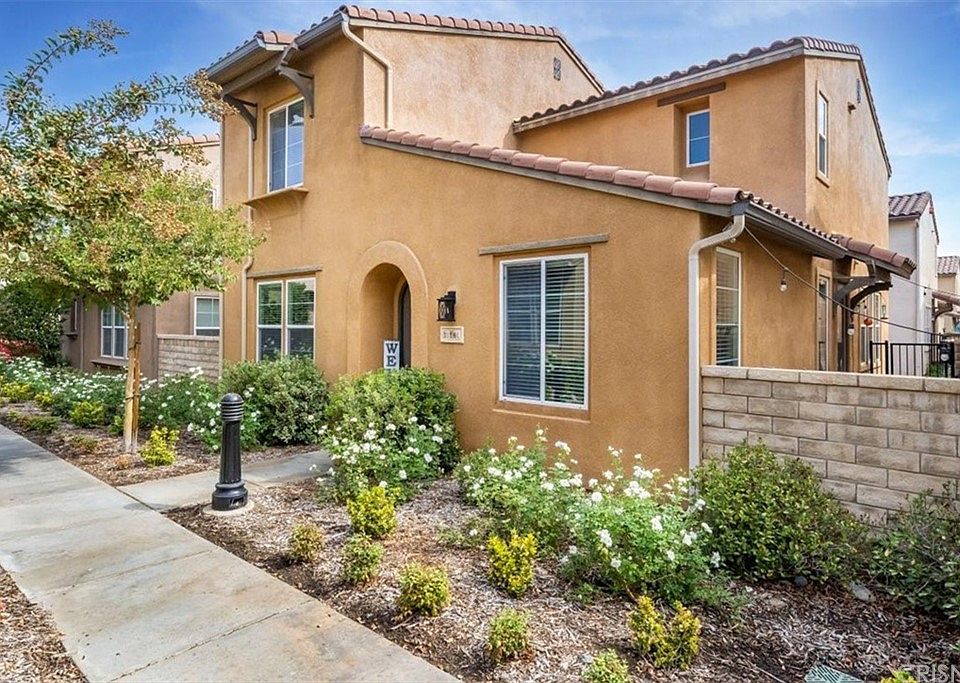31778 Camino Arena Castaic CA Zillow