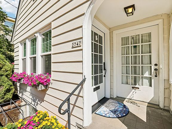 3rd image of 2747 NW Raleigh St #2