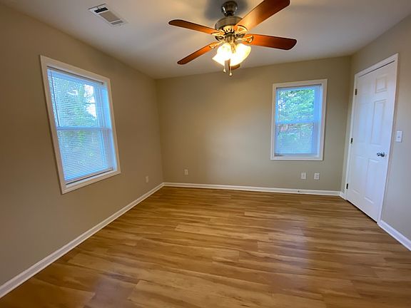 2nd image of 107 Riverside Dr