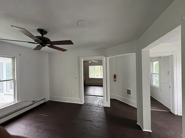 2 bed, 1200 sqft, $1,800 — Photo 3
