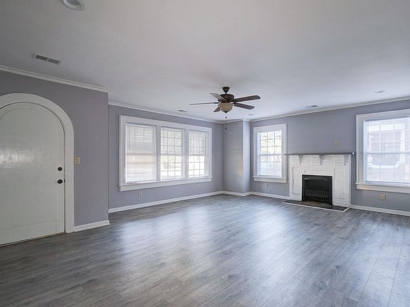 4th image of 329 Church St