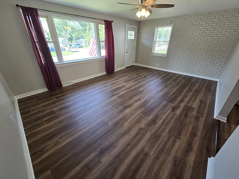 3431 Fullerton Ave — Photo 13
