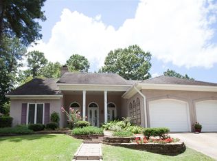 117 Foxchase Dr, Madison, MS 39110