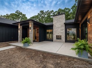 236 Waterview Rdg, Sunrise Beach, MO 65079