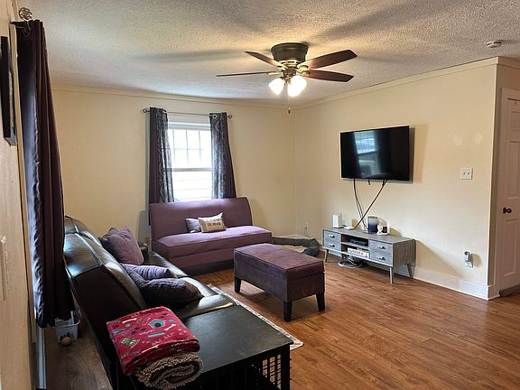 4th image of 307 Morningside Dr