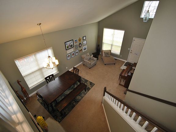 Living/dining room