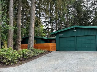 1521 150th Ave SE, Bellevue, WA