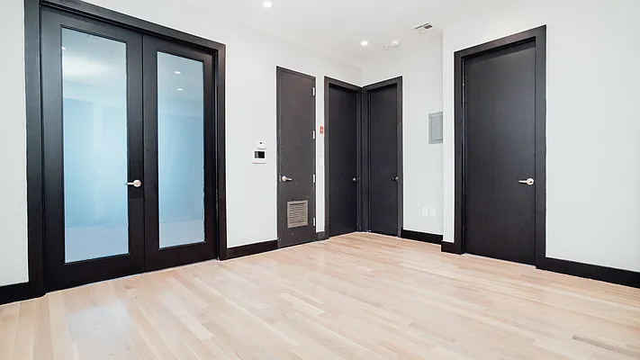 Rented by Nooklyn NYC LLC | media 5