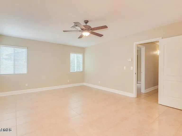 6808 E Sandra Ter — Photo 23
