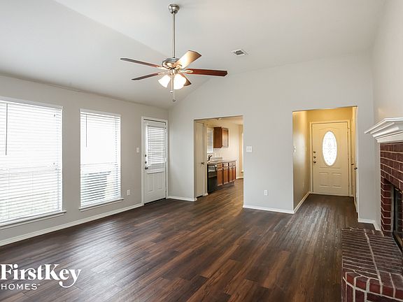 4th image of 750 Ponselle Dr