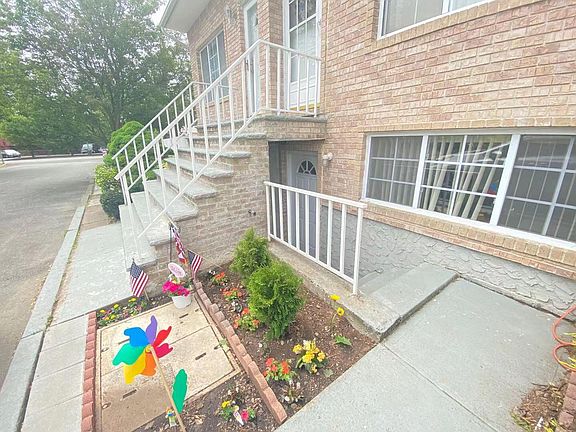 4th image of 26 Willow Ln