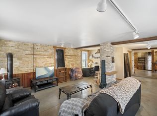 1806 N Arlington Pl #B, Milwaukee, WI 53202