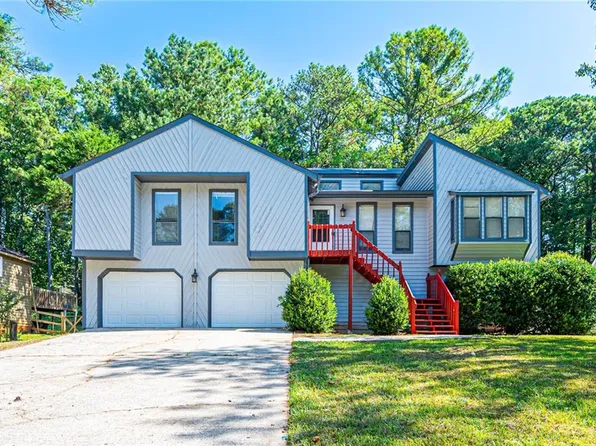 384 McKees Rock Ln, Lawrenceville, GA 30044