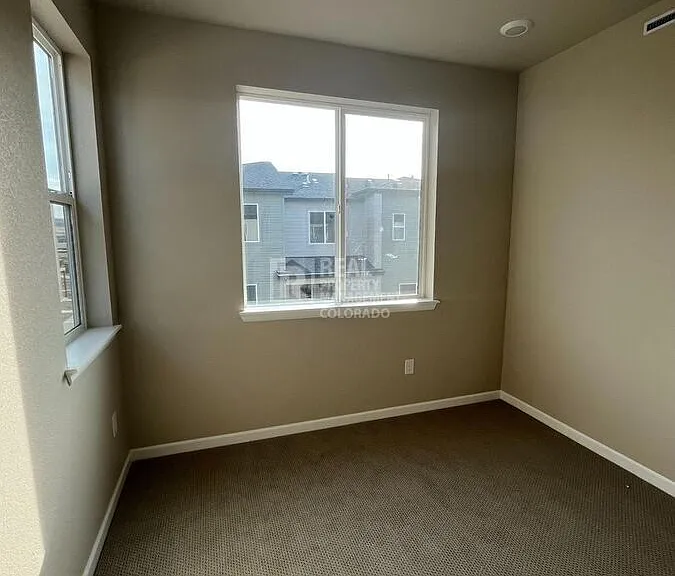 471 Interlocken Blvd — Photo 20