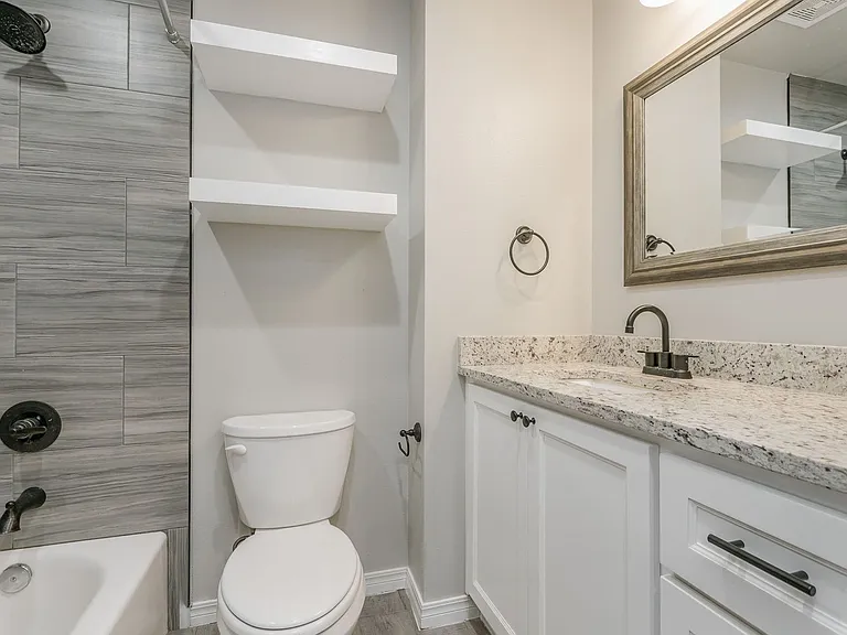 13987 Periwinkle Dr — Photo 8